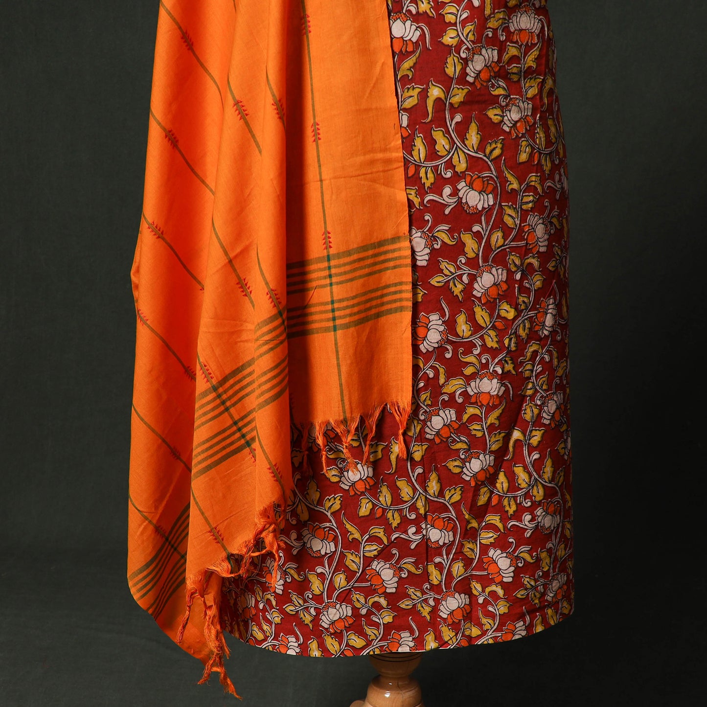 Kalamkari Printed Cotton 2pc Unstitched Dress Material Kurta Set with Jewellery 04