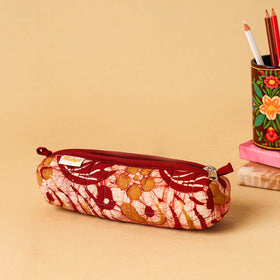 Red - handcrafted cotton quilted pencil pouch 04