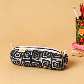 Black - handcrafted cotton quilted pencil pouch 14