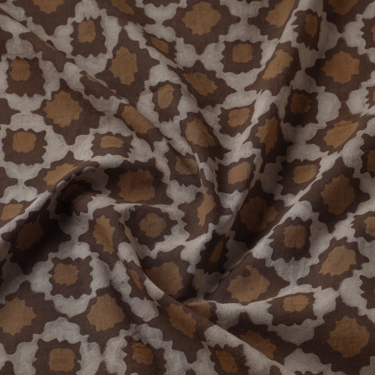 Buy Akola Block Printed Cotton Fabric Online l iTokri.com