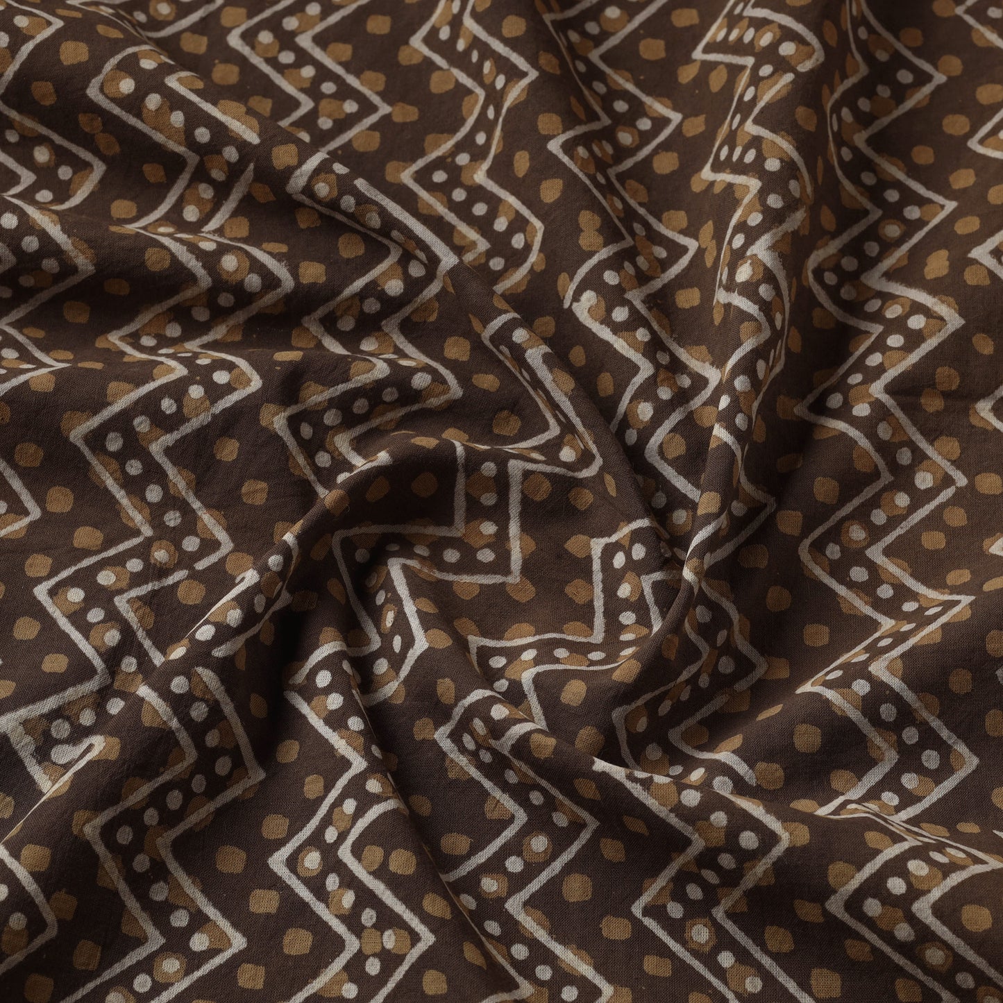 akola fabric