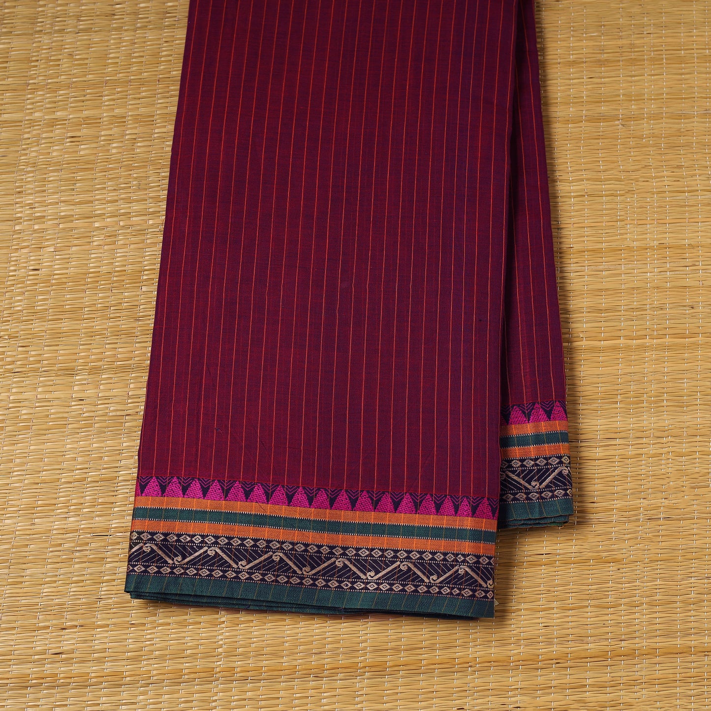 Dharwad Checks Cotton Fabric with Border 05