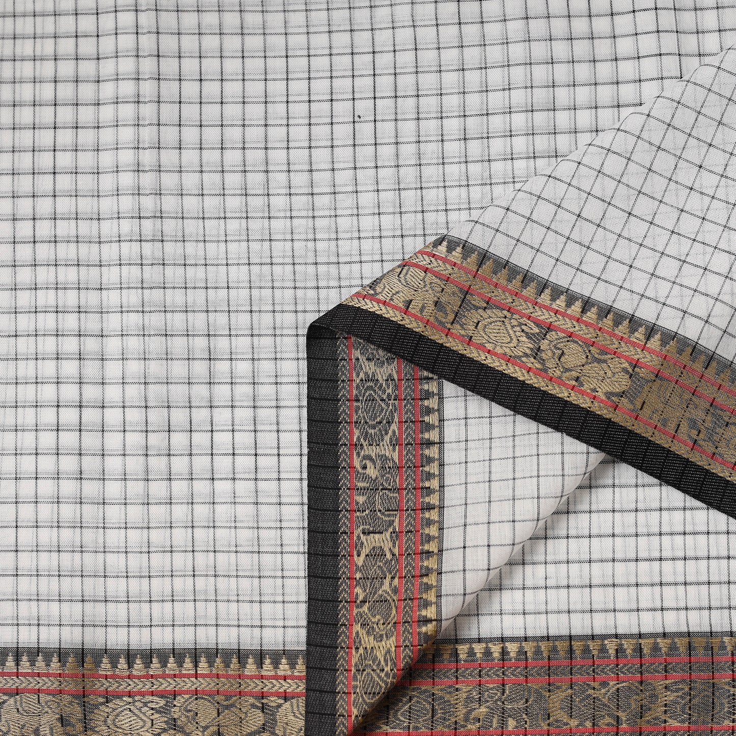 Dharwad Checks Cotton Fabric with Border 06