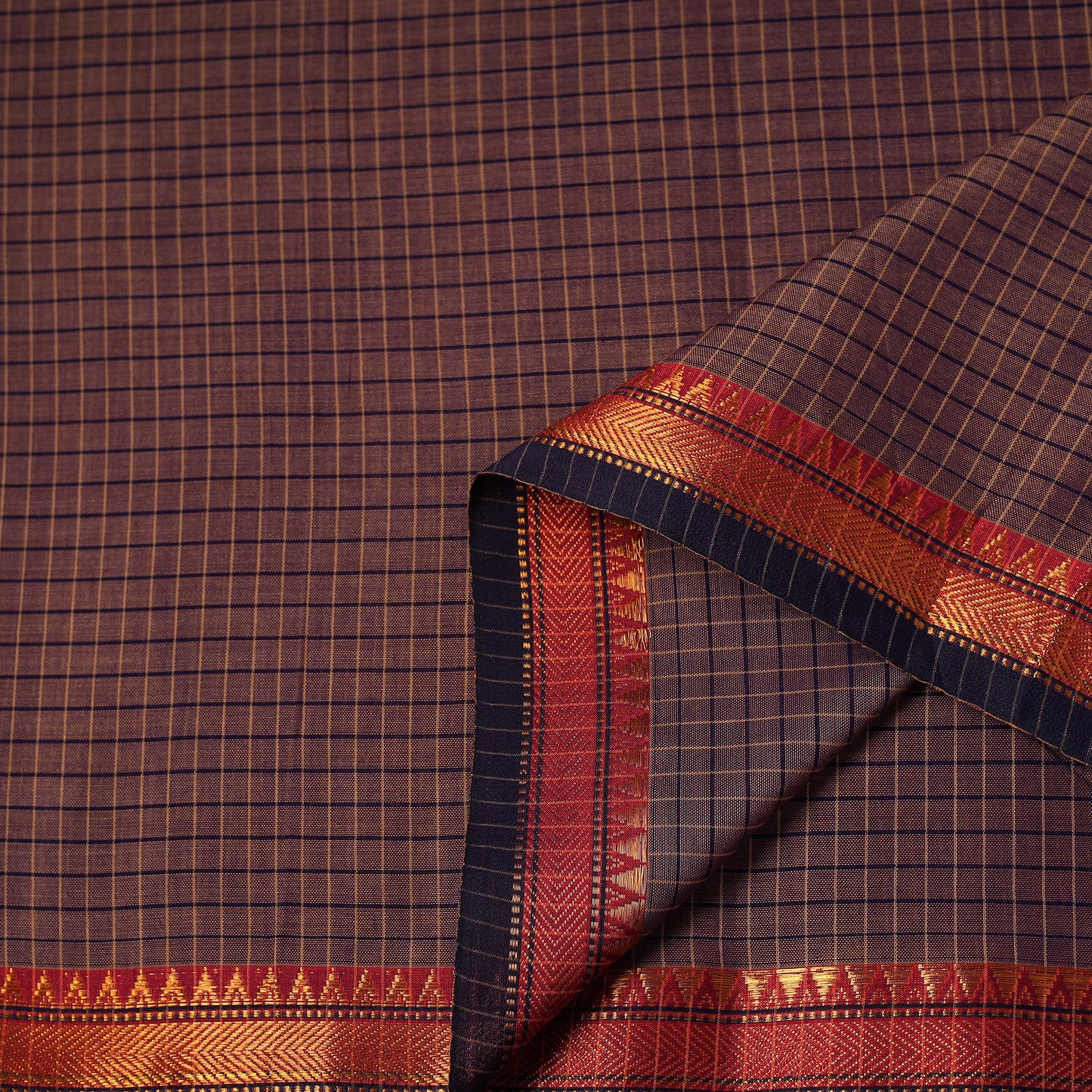 Dharwad Checks Cotton Fabric with Border 08
