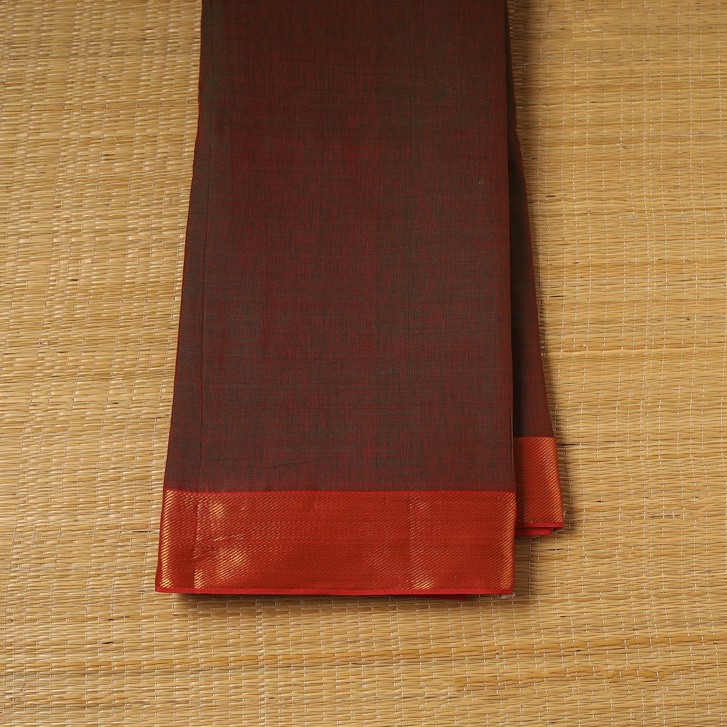 Dharwad Cotton Fabric with Zari Border 16