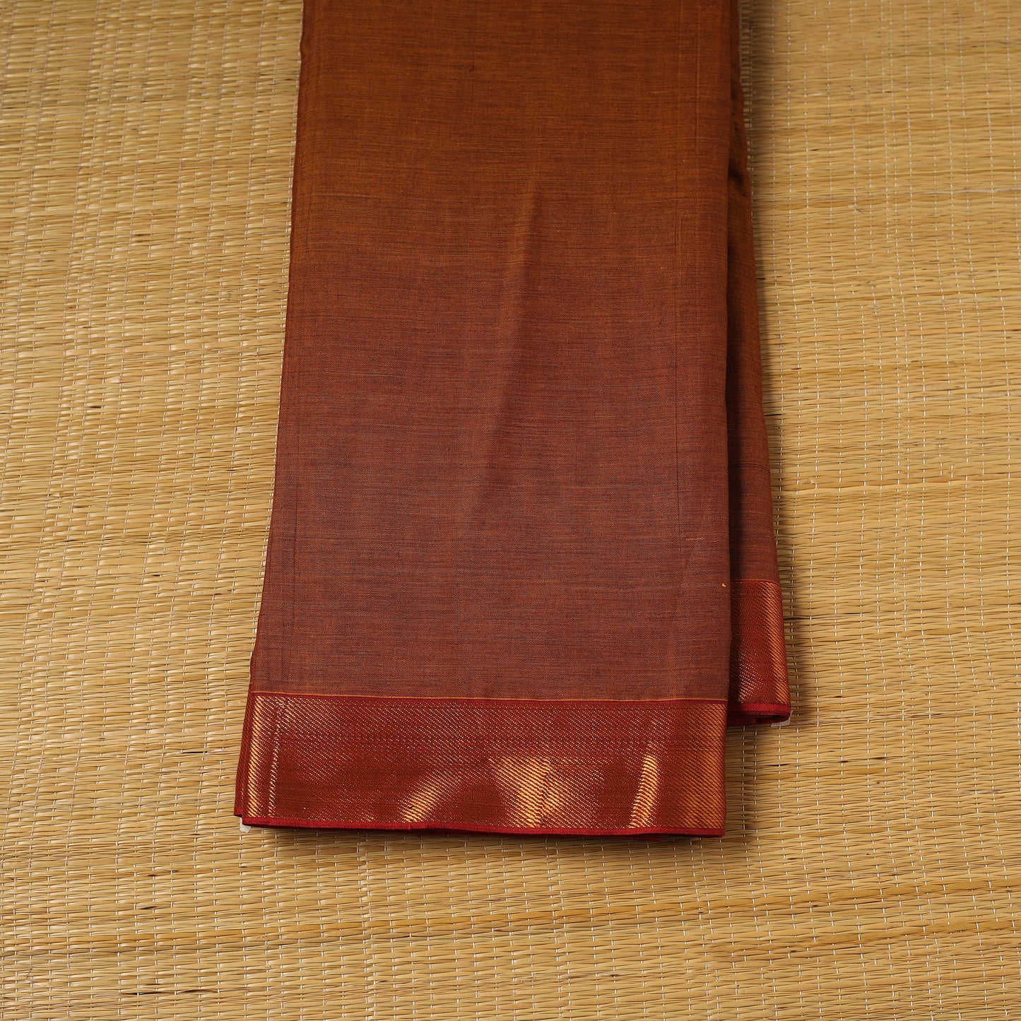 Dharwad Cotton Fabric with Zari Border 17
