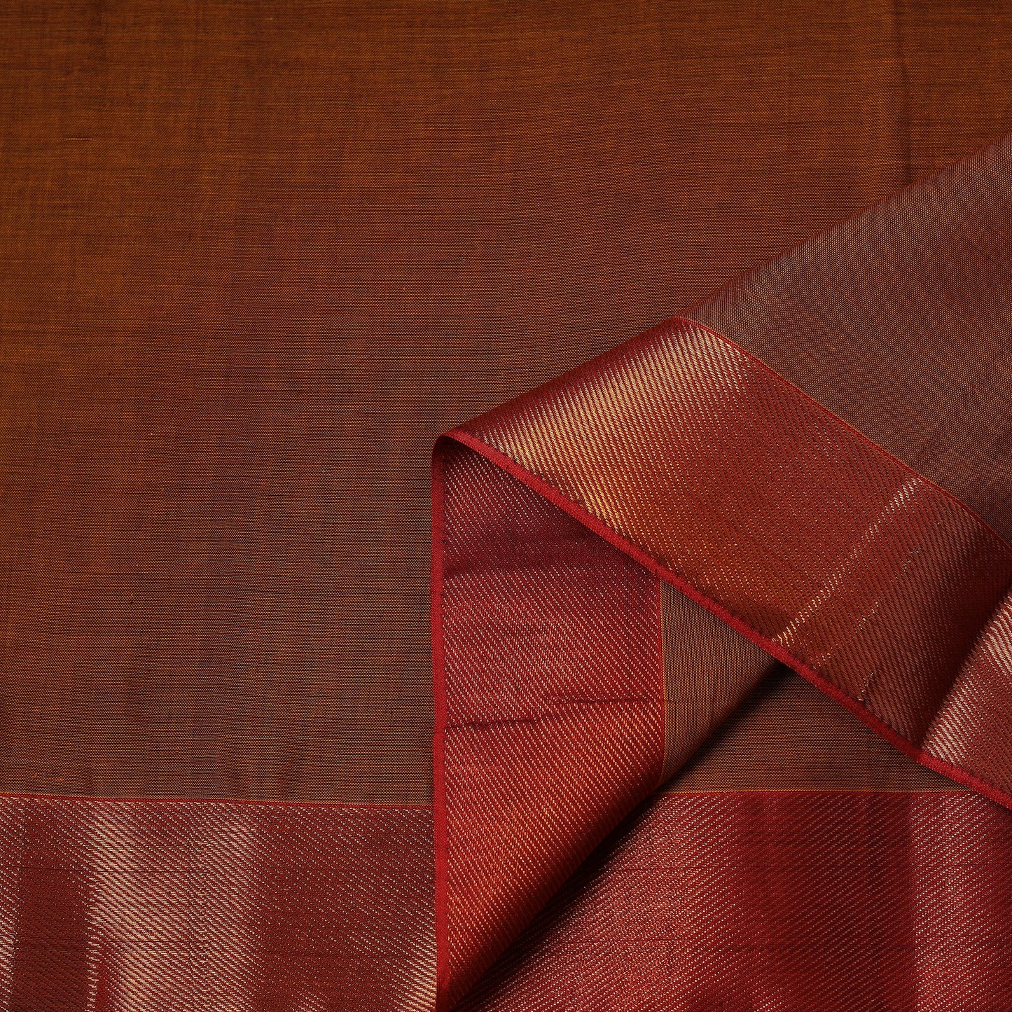 Dharwad Cotton Fabric with Zari Border 17