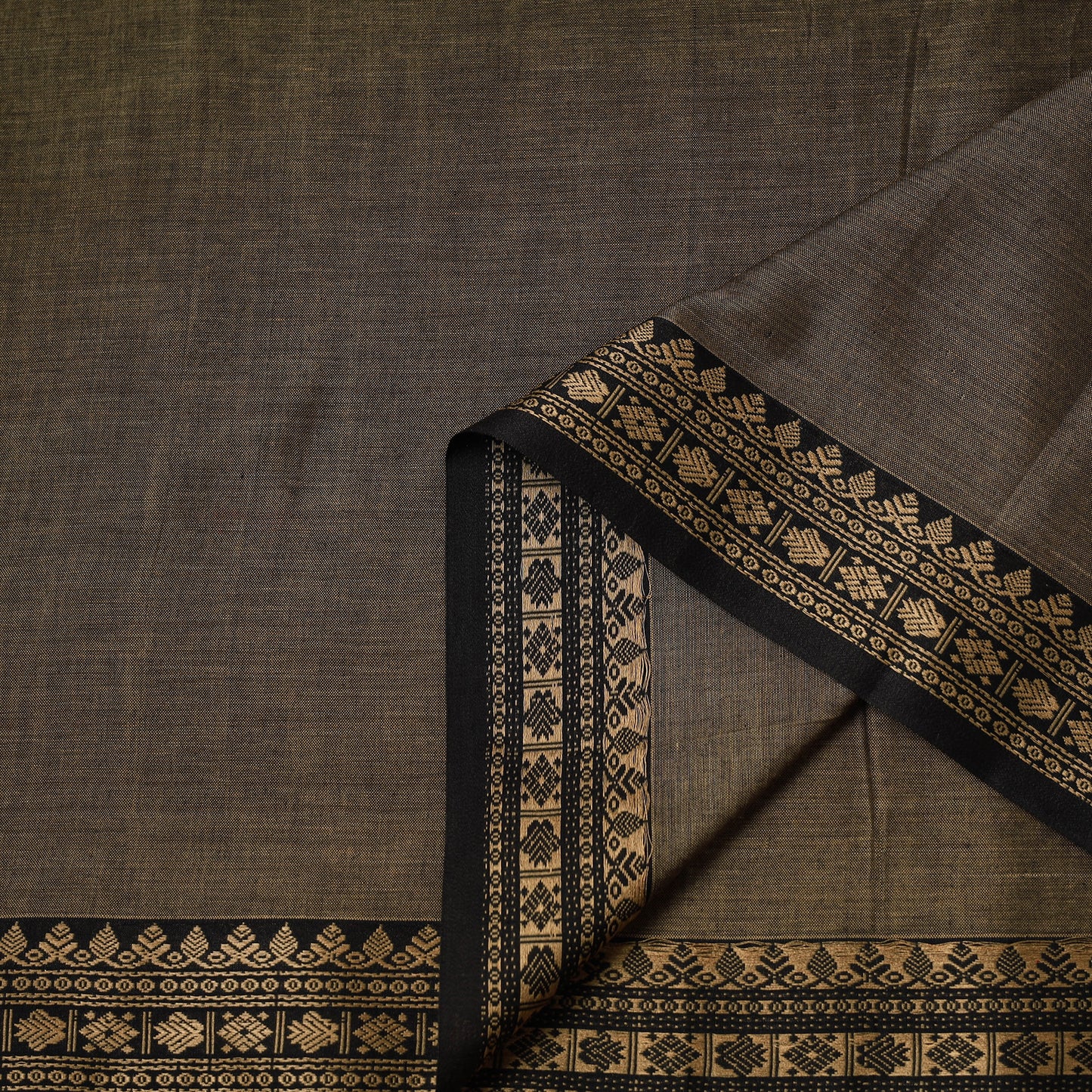 Dharwad Cotton Fabric with Thread Border 27