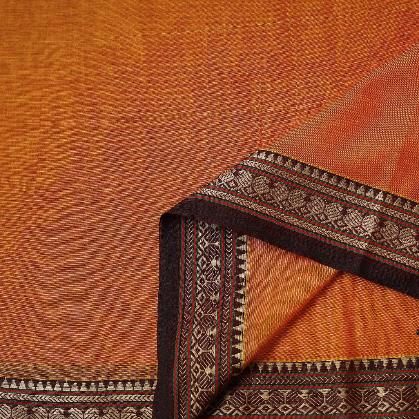 Dharwad Cotton Fabric with Thread Border 32