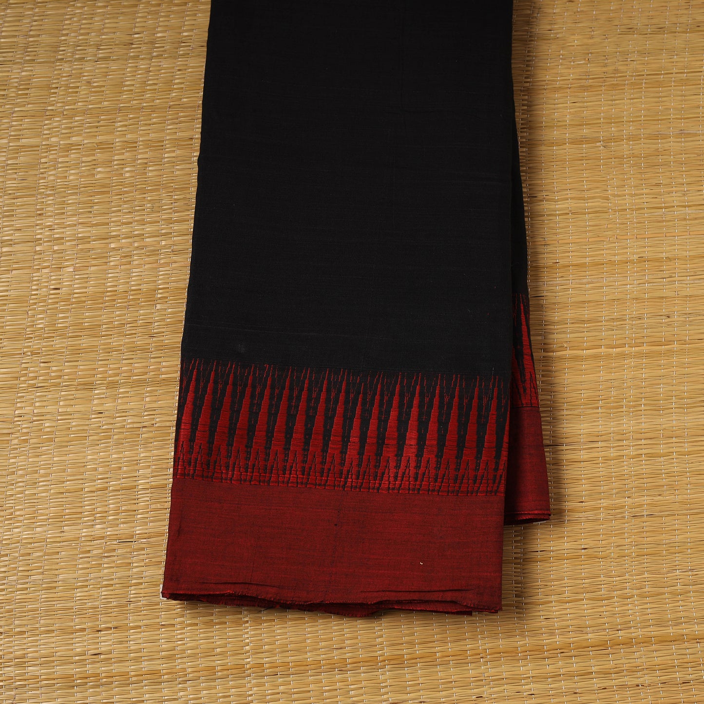 Dharwad Cotton Fabric with Thread Border 36