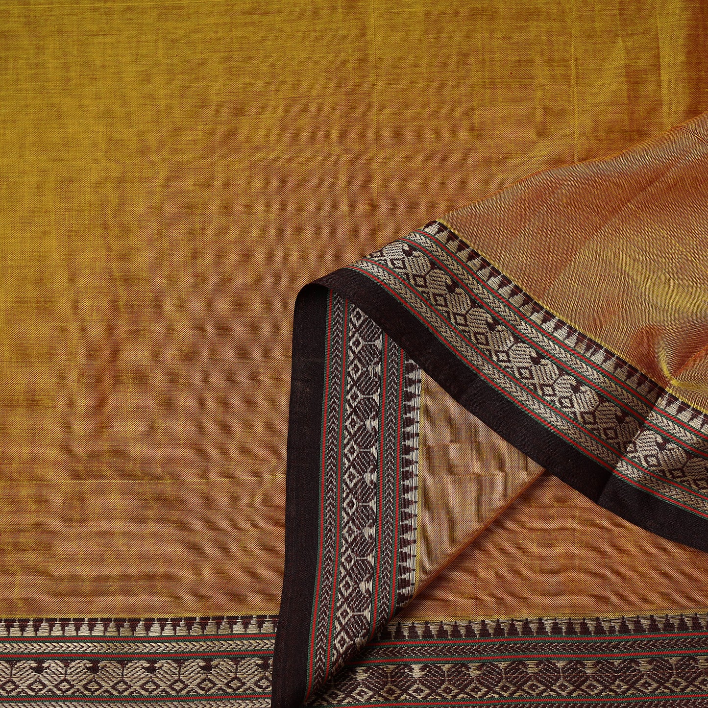 Dharwad Cotton Fabric with Thread Border 37