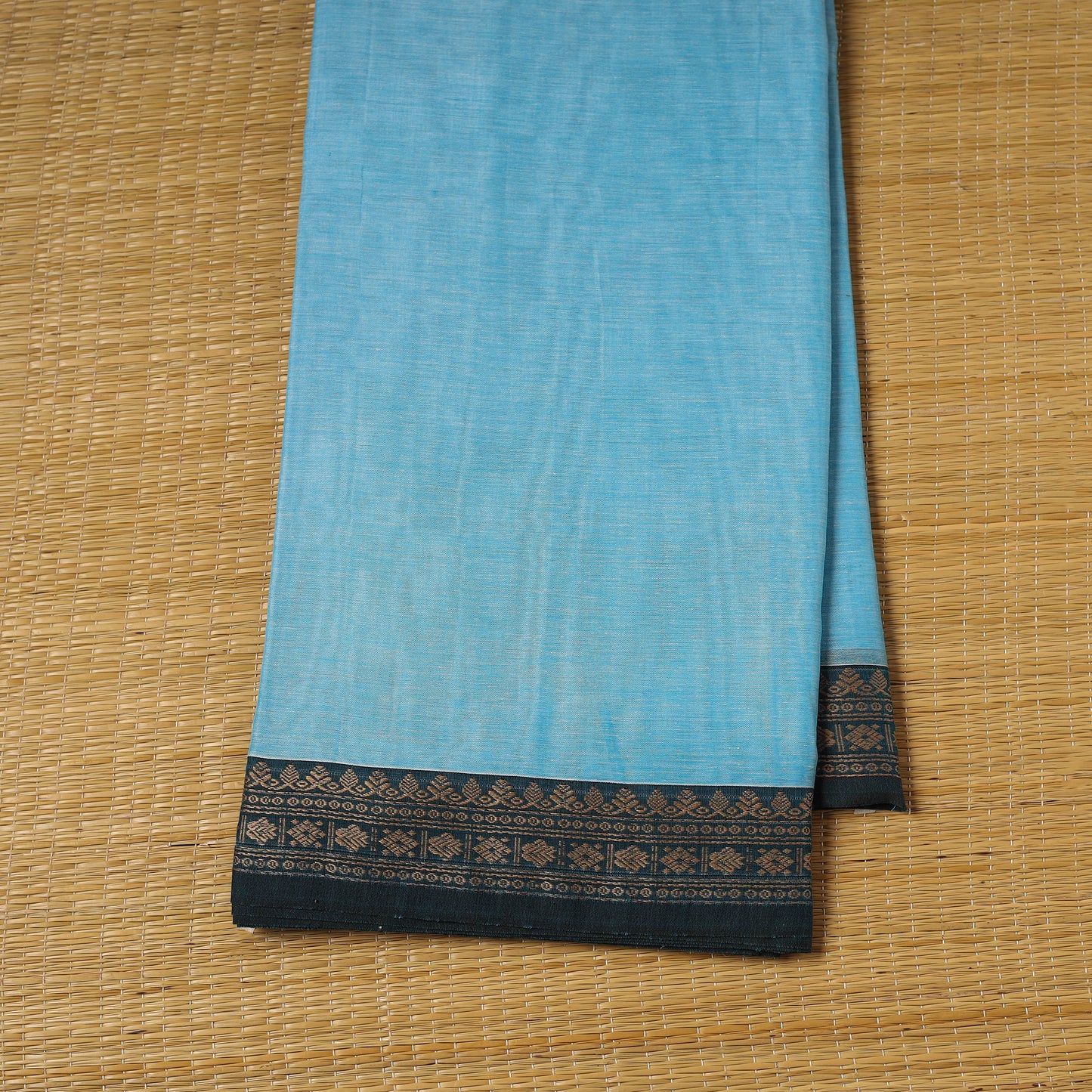 Dharwad Cotton Fabric with Thread Border 38