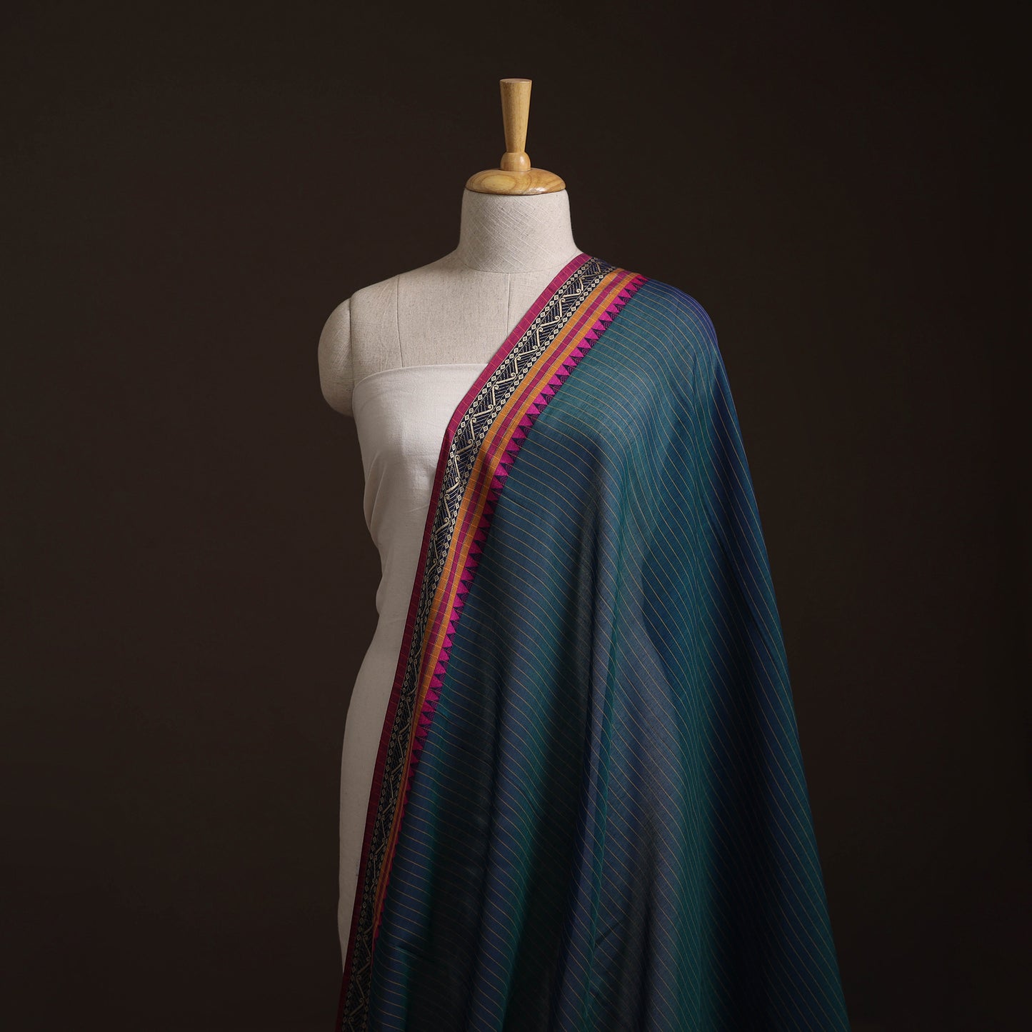 Dharwad Checks Cotton Fabric with Border 02