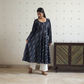Buy Black Cotton Flared Pochampally Ikat Kurta