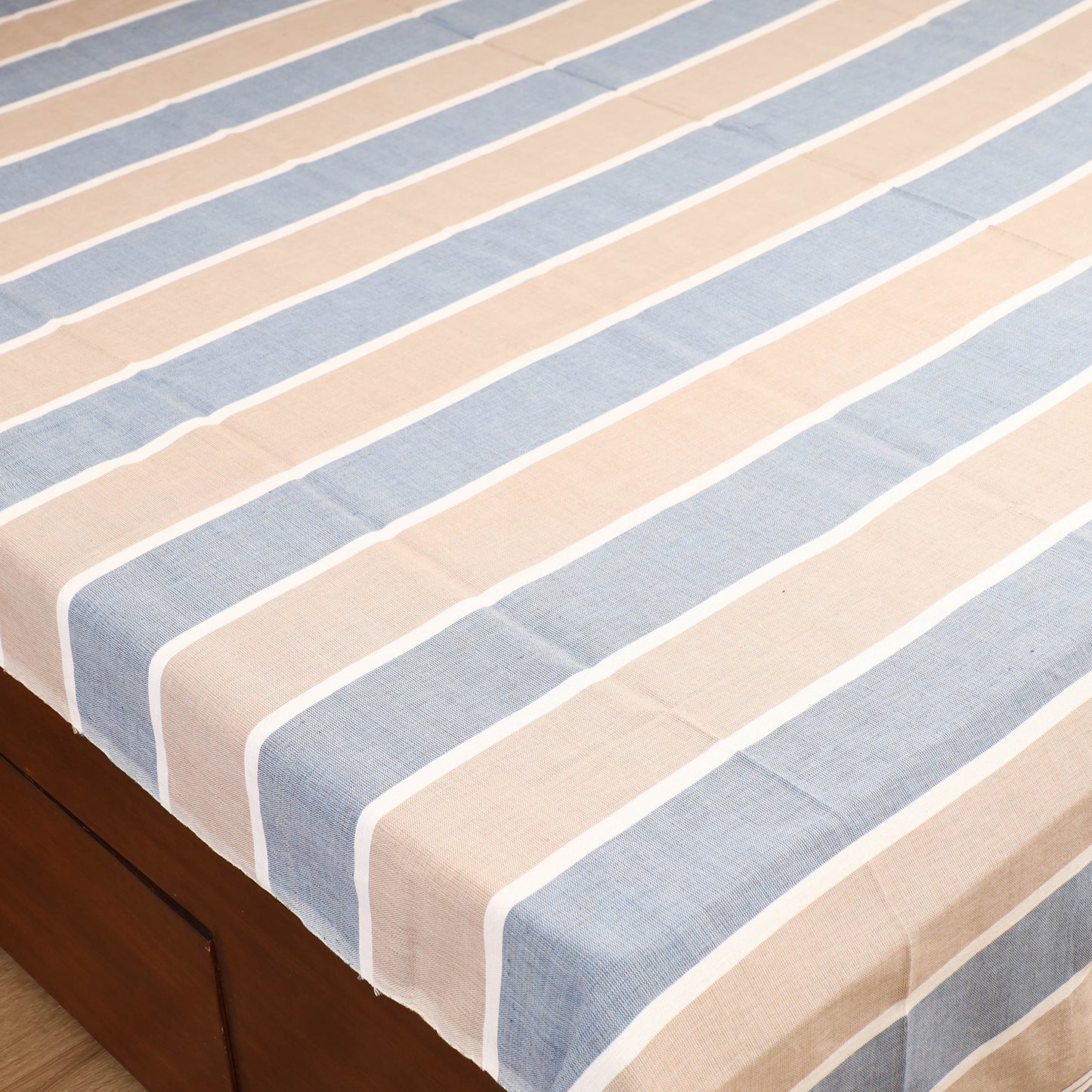 Handloom Cotton Double Bedsheet (108 x 90 in) 23