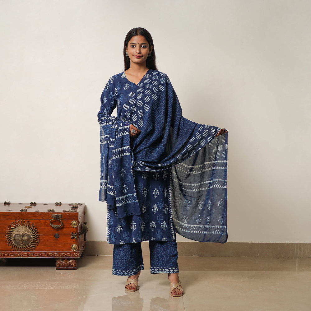 Hand Block Print Indigo Bagru Cotton Suit Set 06