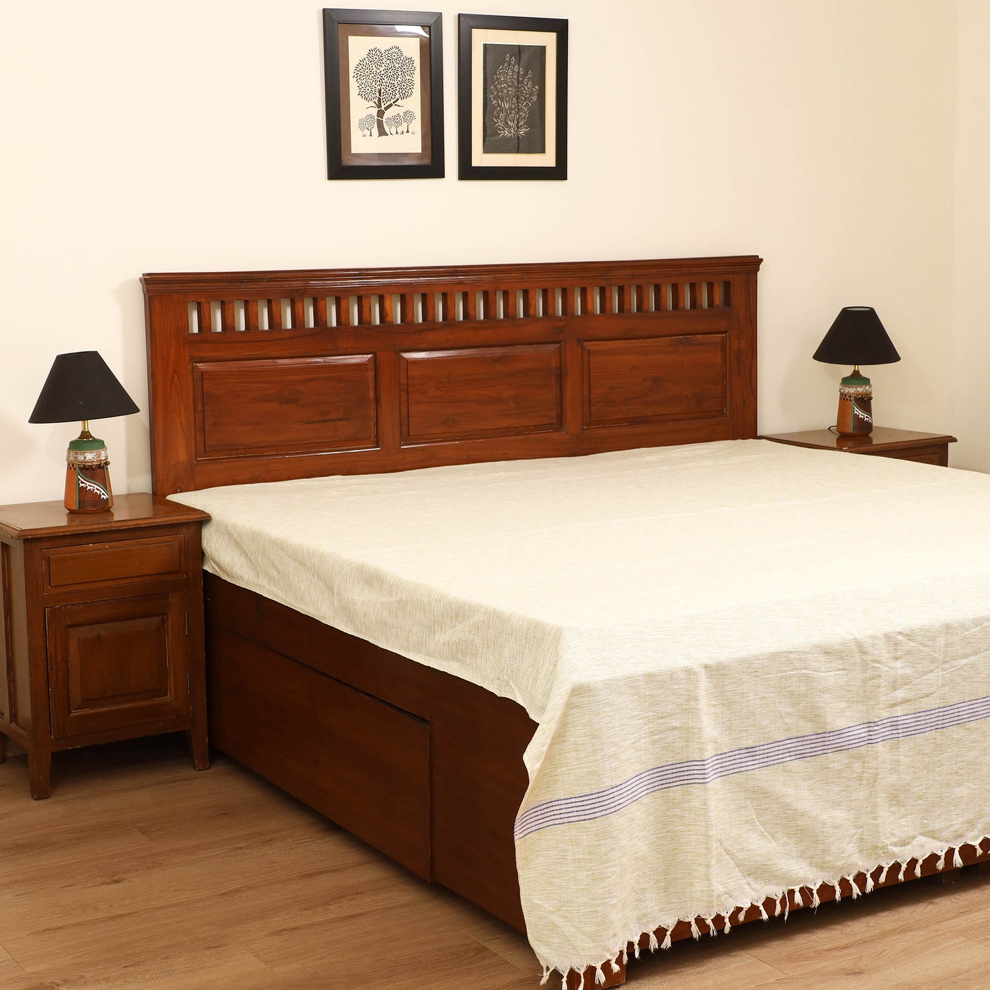 Handloom Cotton Double Bedsheet (108 x 90 in) 43