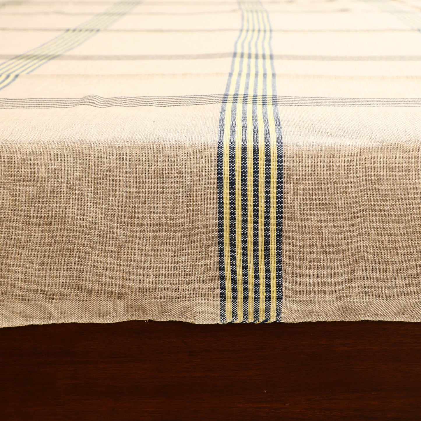 Handloom Cotton Double Bedsheet (108 x 90 in) 44