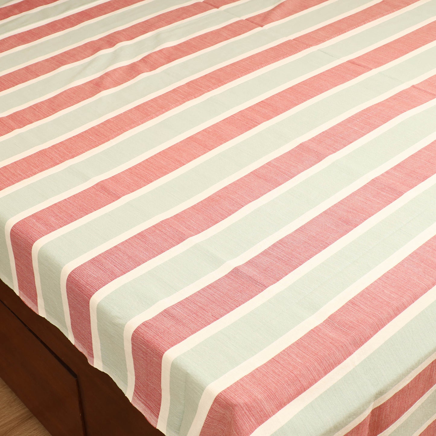 Handloom Cotton Double Bedsheet (108 x 90 in) 46