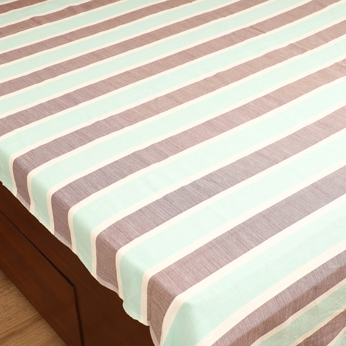 Handloom Cotton Double Bedsheet (108 x 90 in) 50