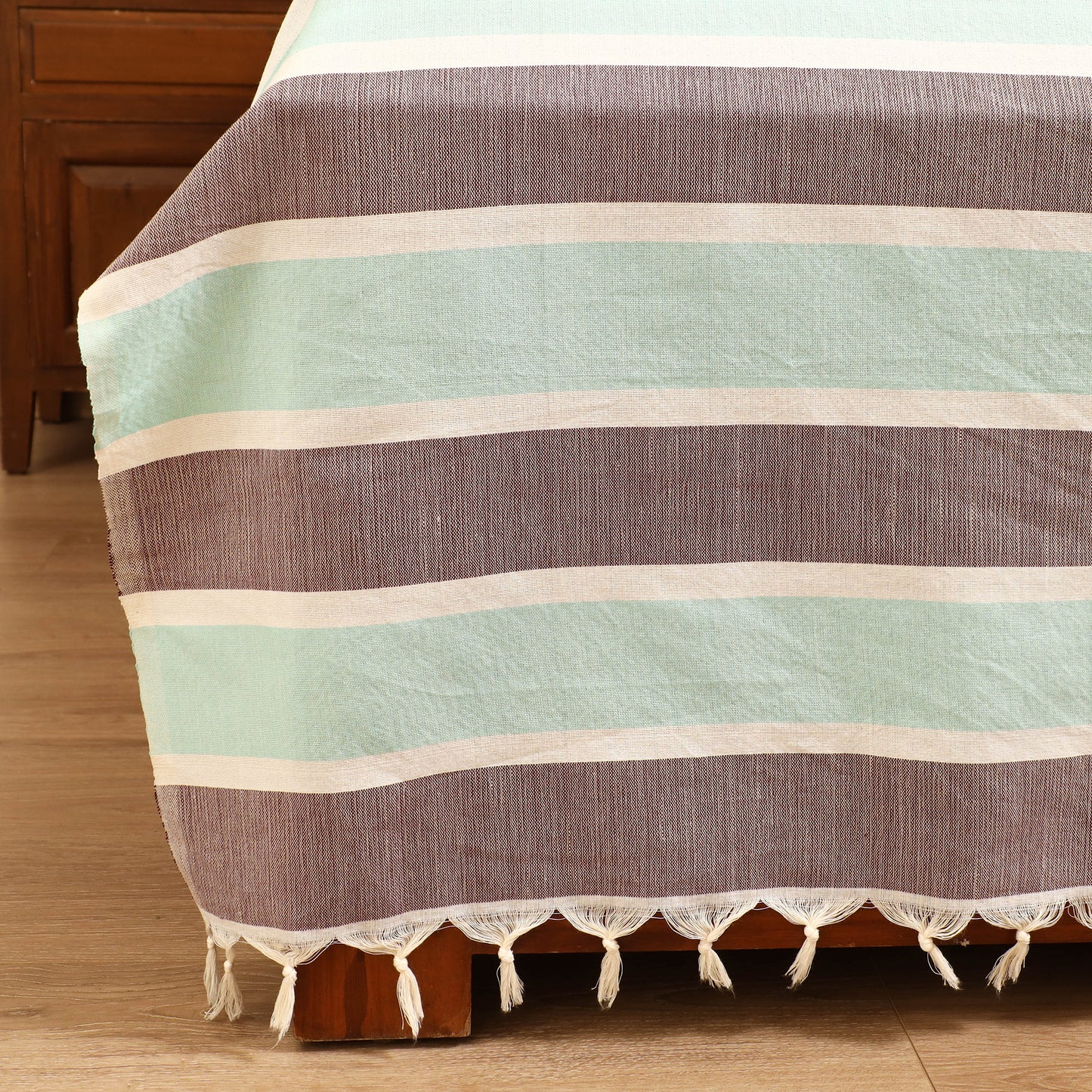 Handloom Cotton Double Bedsheet (108 x 90 in) 50