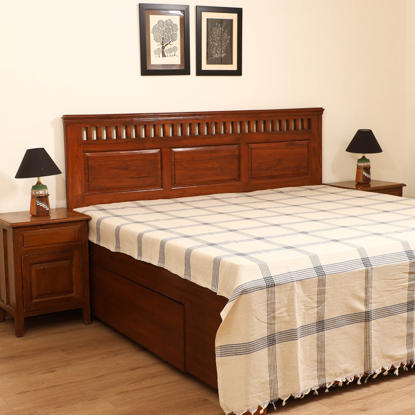 Handloom Cotton Double Bedsheet (108 x 90 in) 54