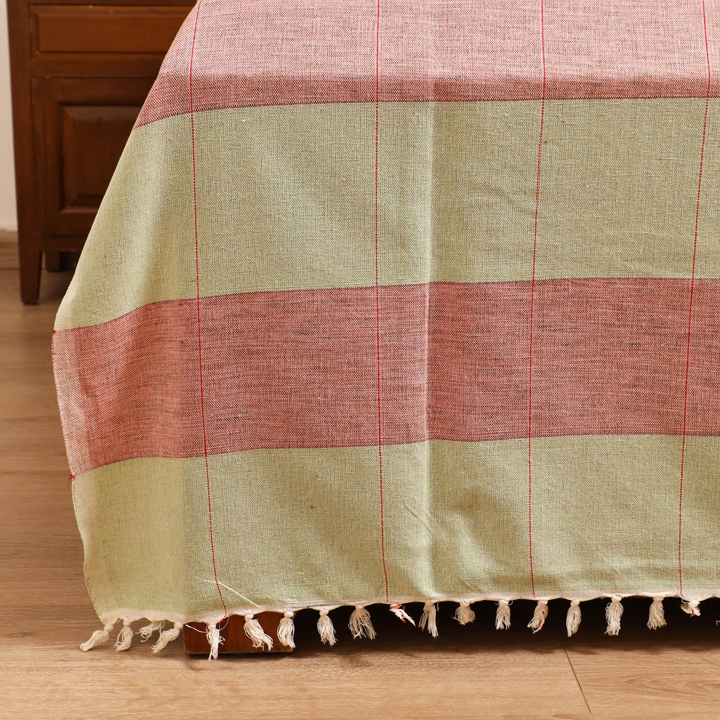 Handloom Cotton Double Bedsheet (108 x 90 in) 59