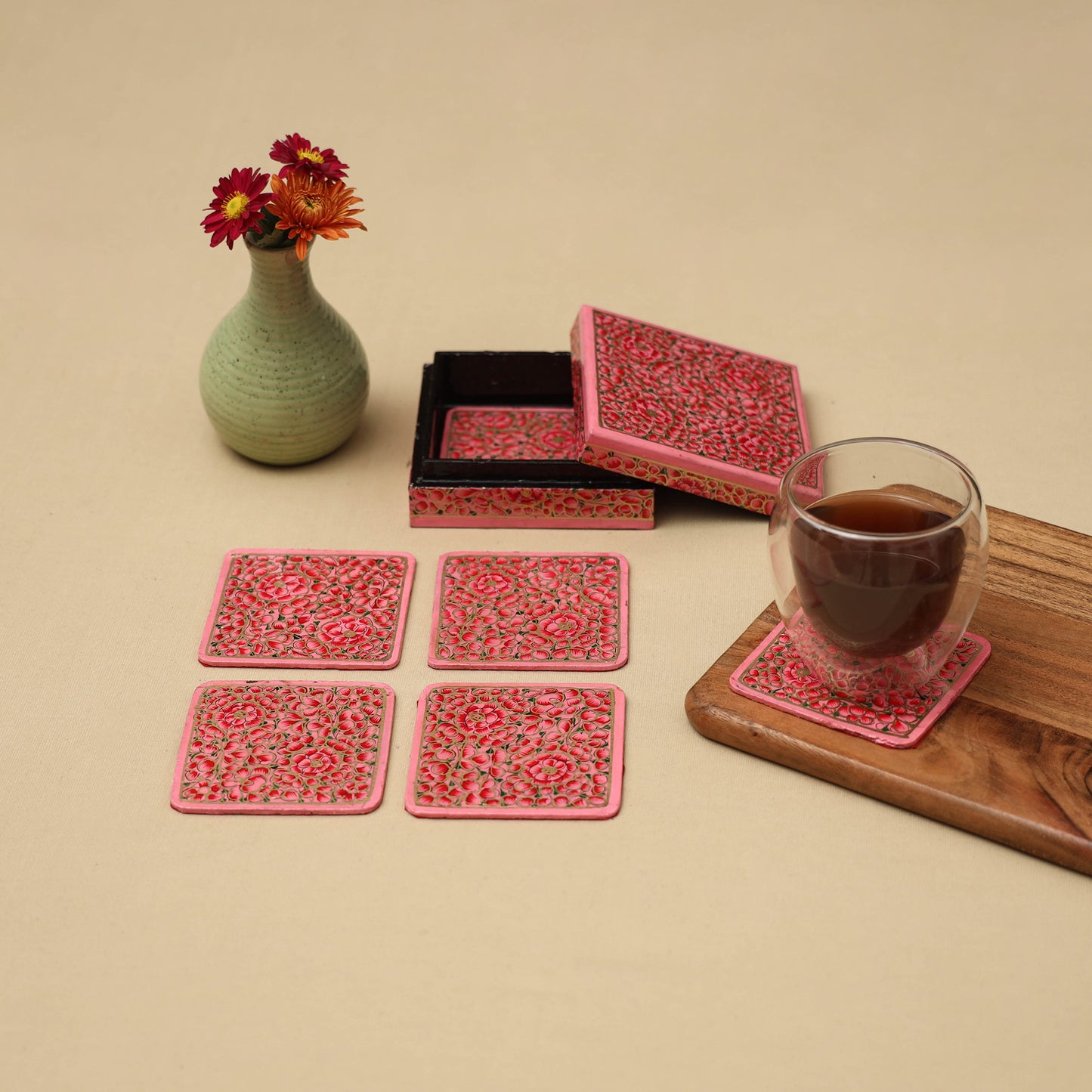 Handpainted Paper Mache Coaster with Box (Set of 6) 44