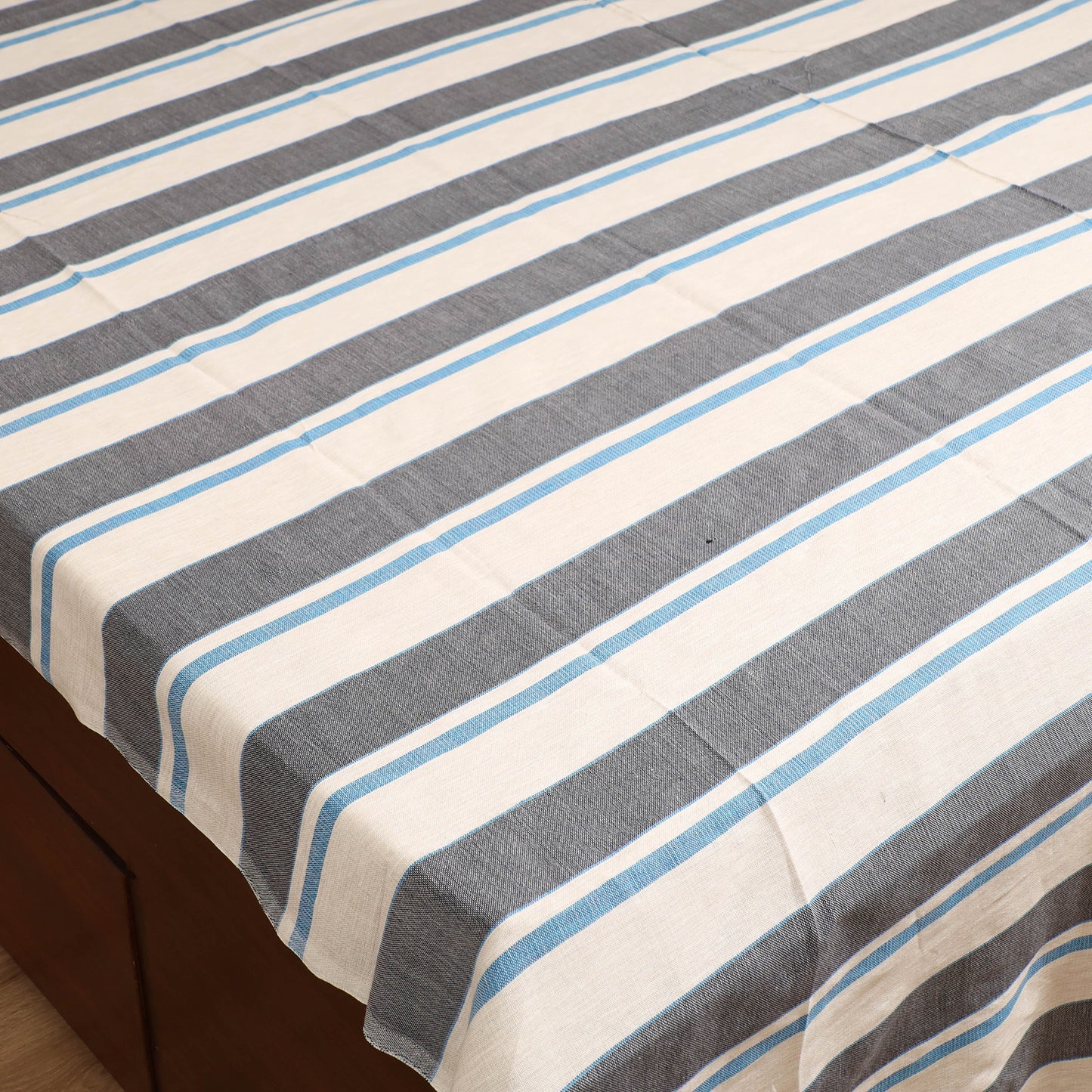 Handloom Cotton Double Bedsheet (108 x 90 in) 86