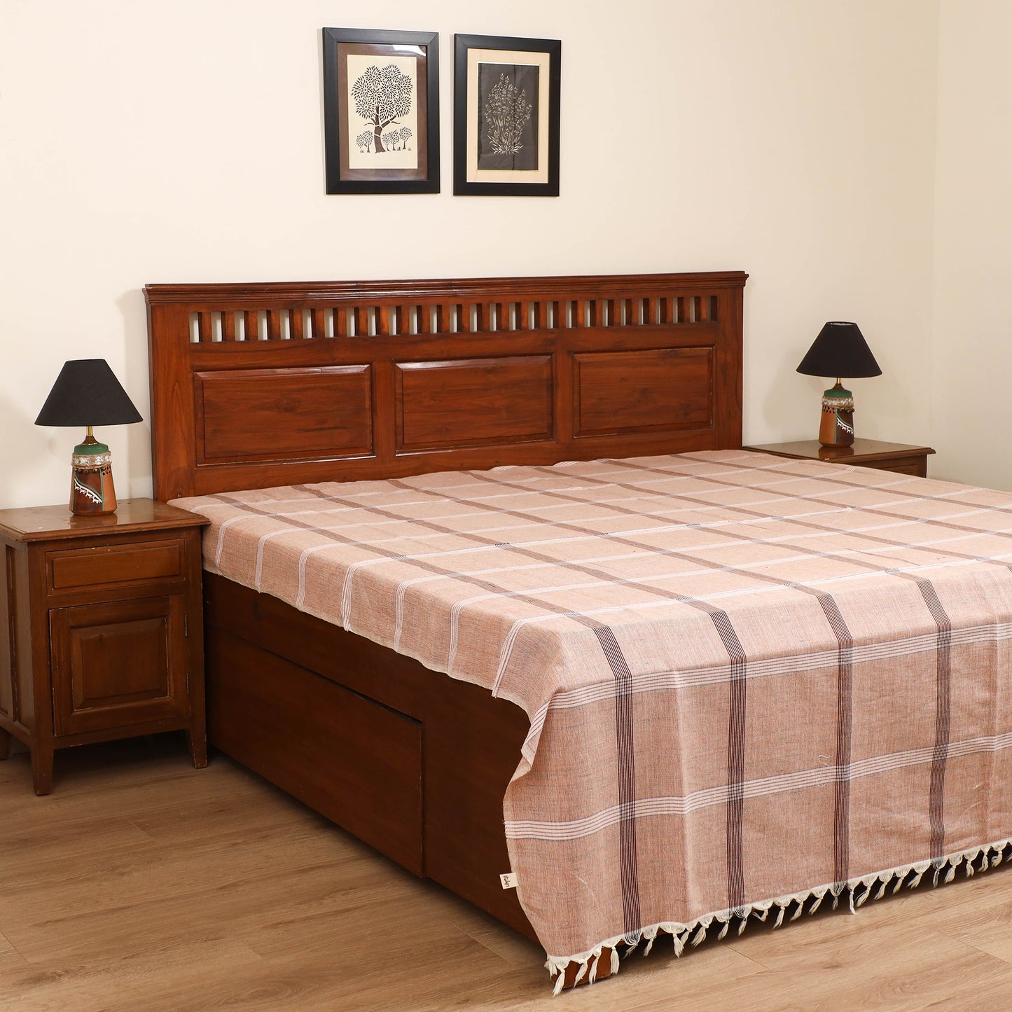 Handloom Cotton Double Bedsheet (108 x 90 in) 120