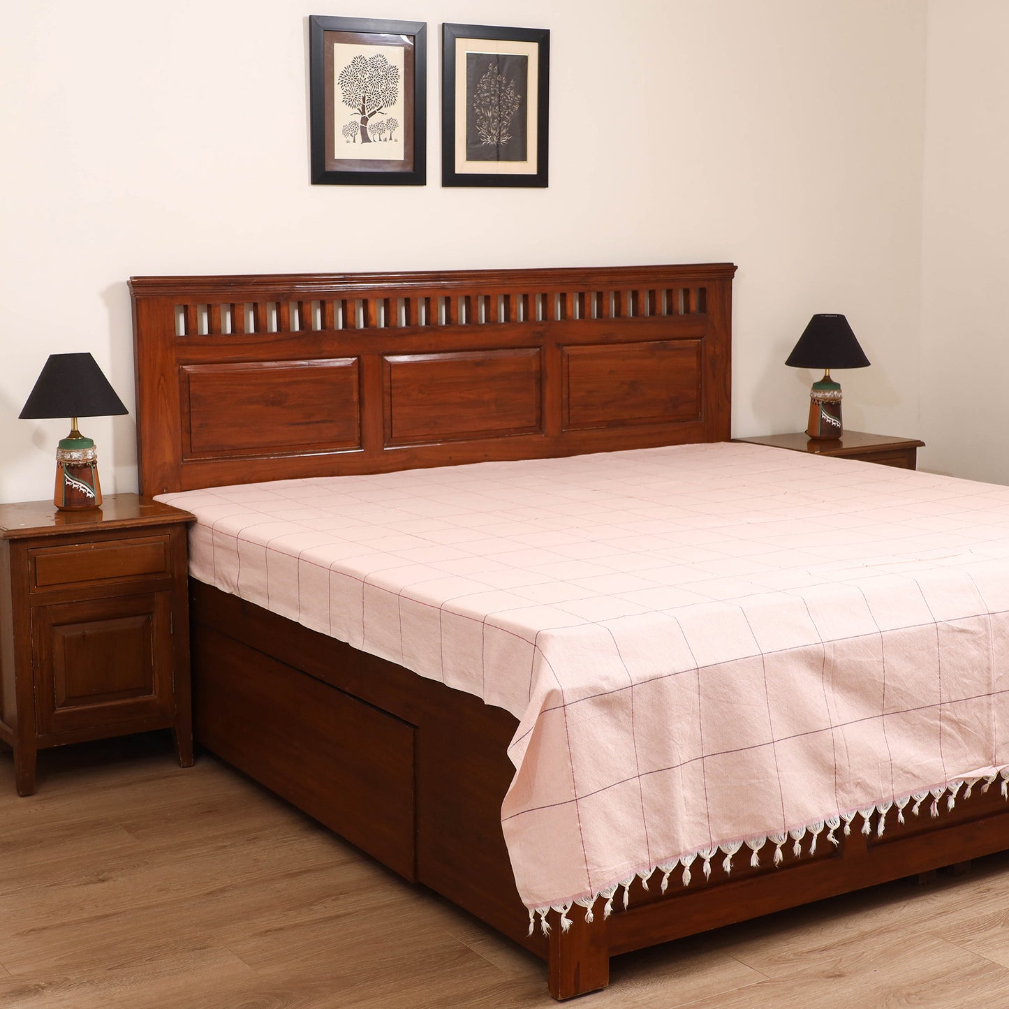 Handloom Cotton Double Bedsheet (90 x 90 in) 163