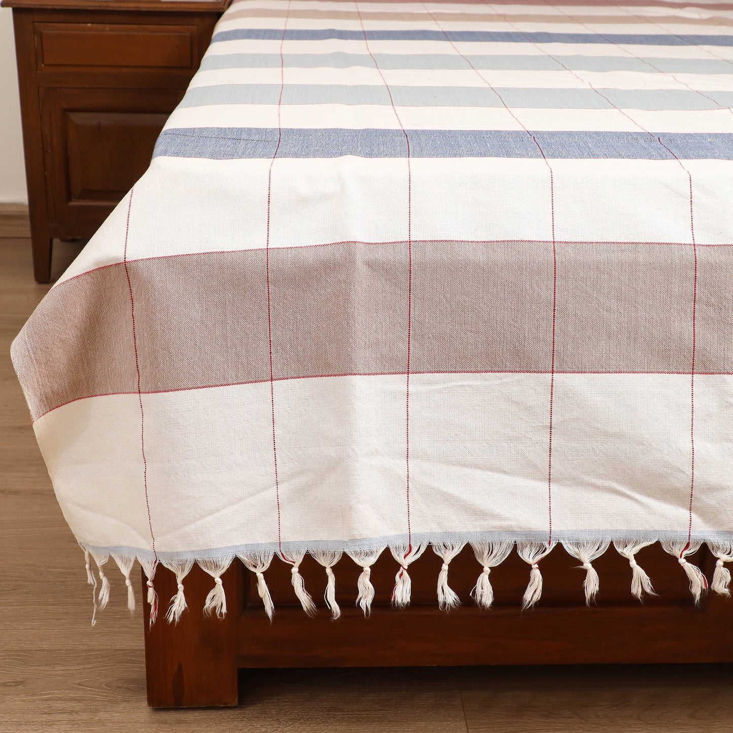 Handloom Cotton Double Bedsheet (90 x 90 in) 176