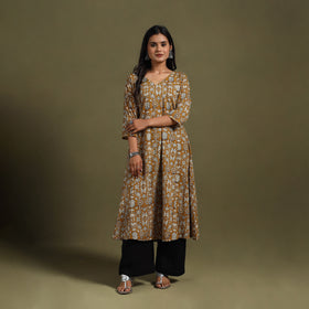 Yellow Block Print Natural Dyed Cotton A-Line Bagru Kurta