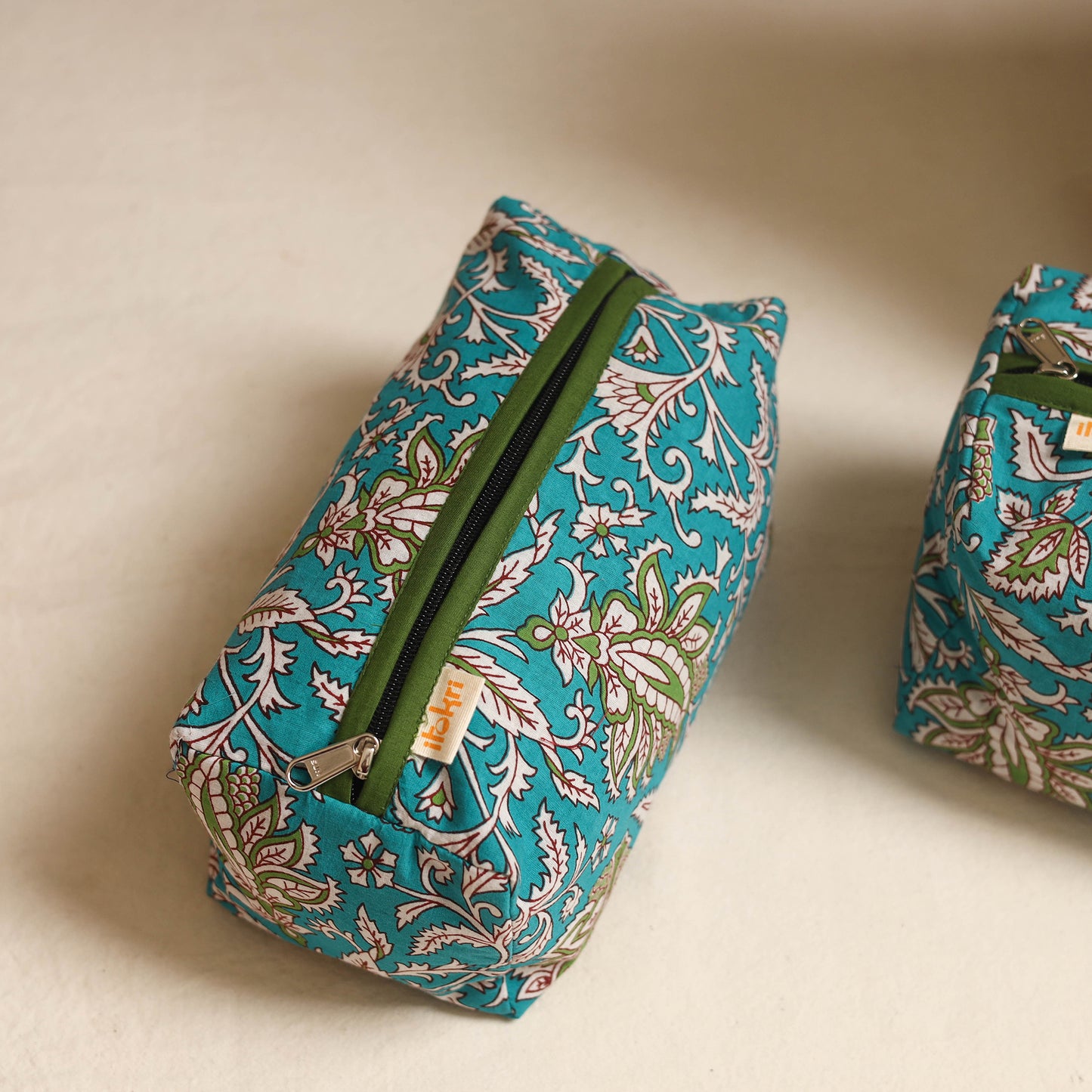 Green - handmade cotton toiletry bags (set of 3) 09