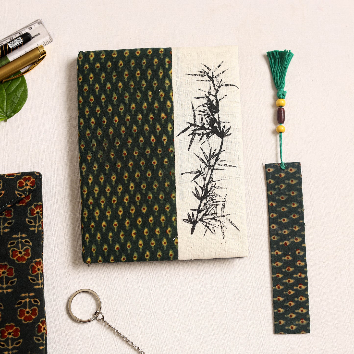 Handmade gift set with eco leaf 02 - handcrafted