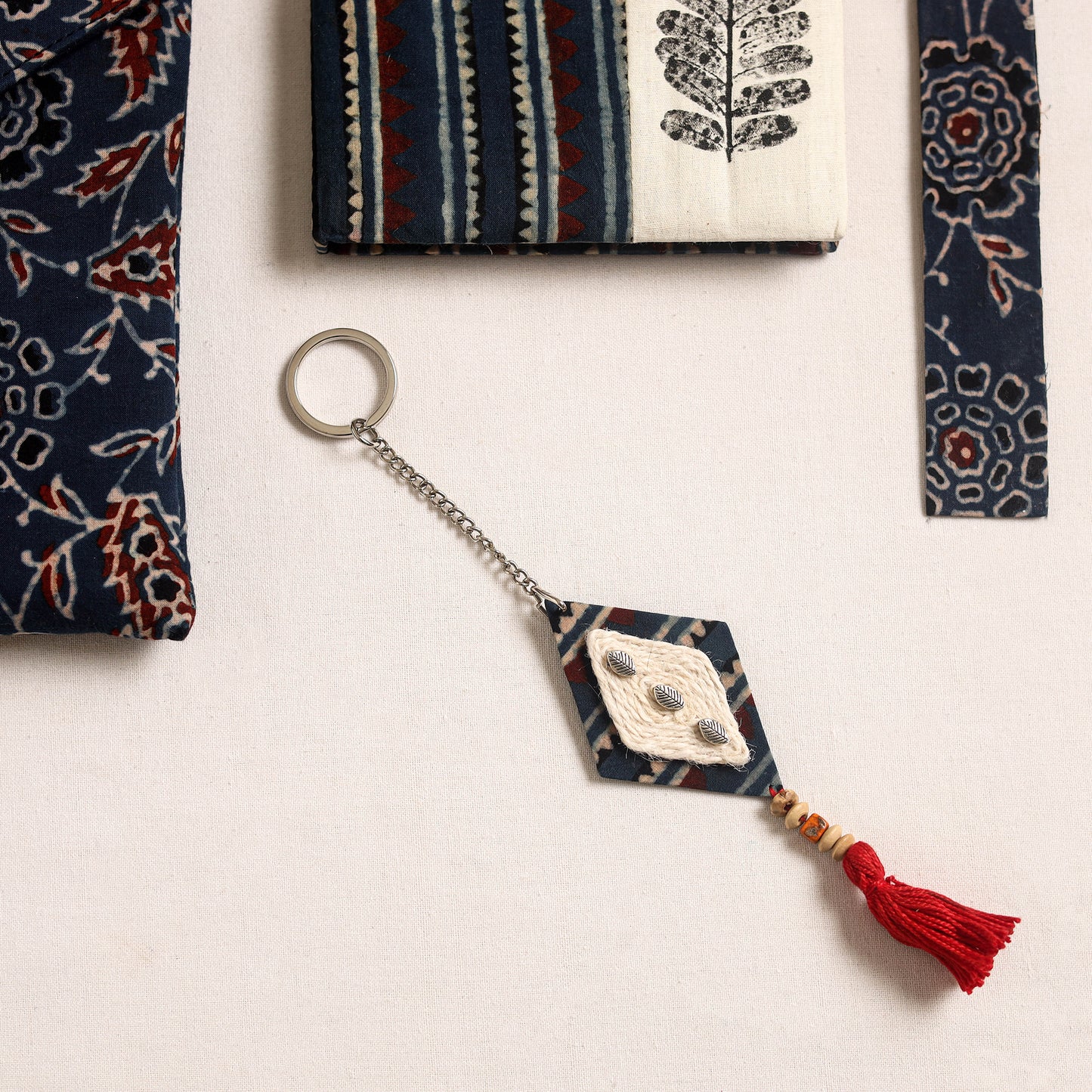 Handmade gift set with eco leaf 03 - handcrafted