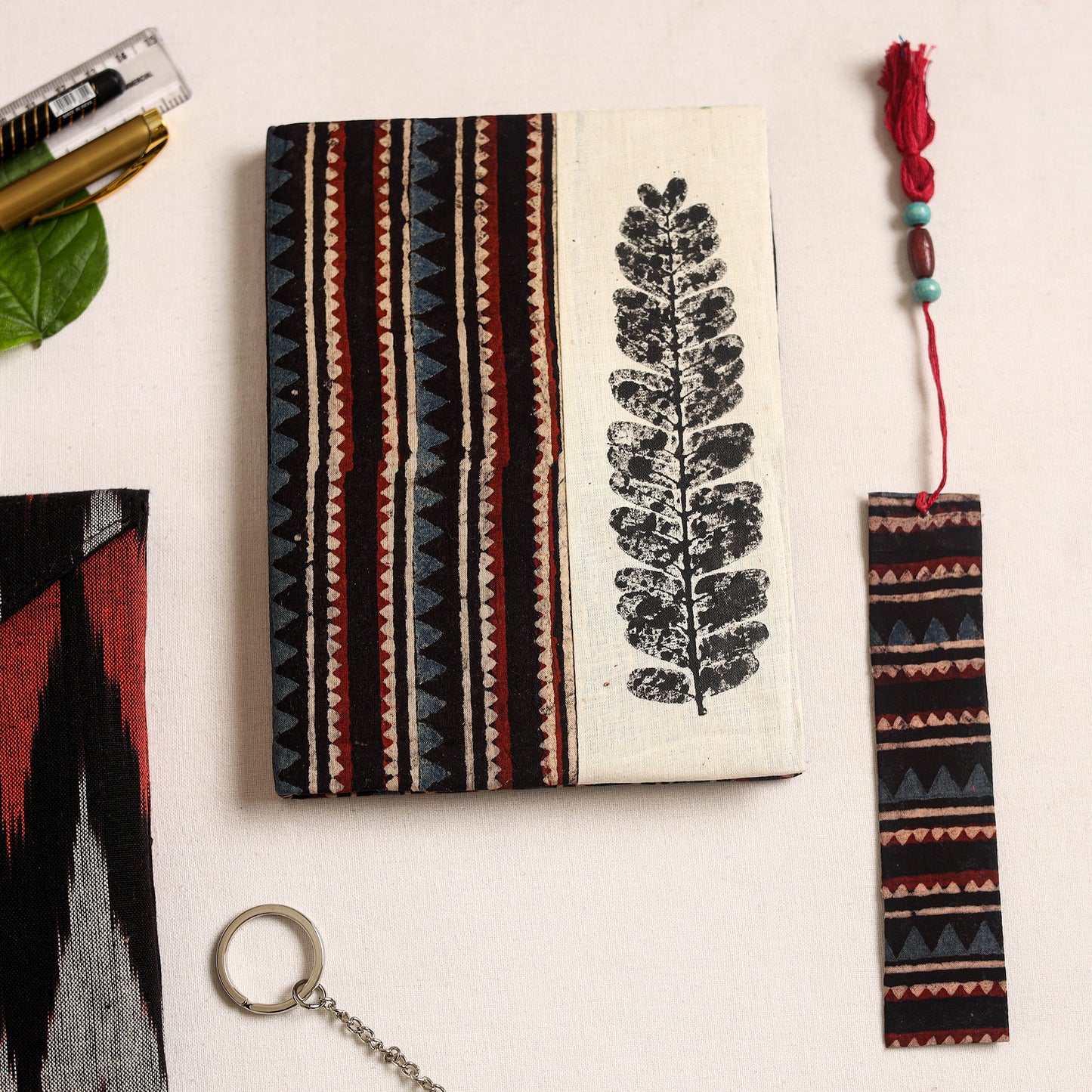 Handmade gift set with eco leaf 04 - handcrafted