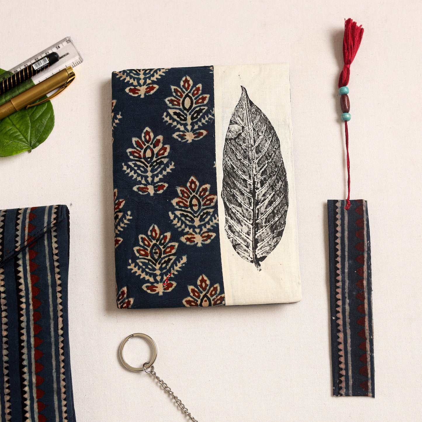 Handmade gift set with eco leaf 05 - handcrafted