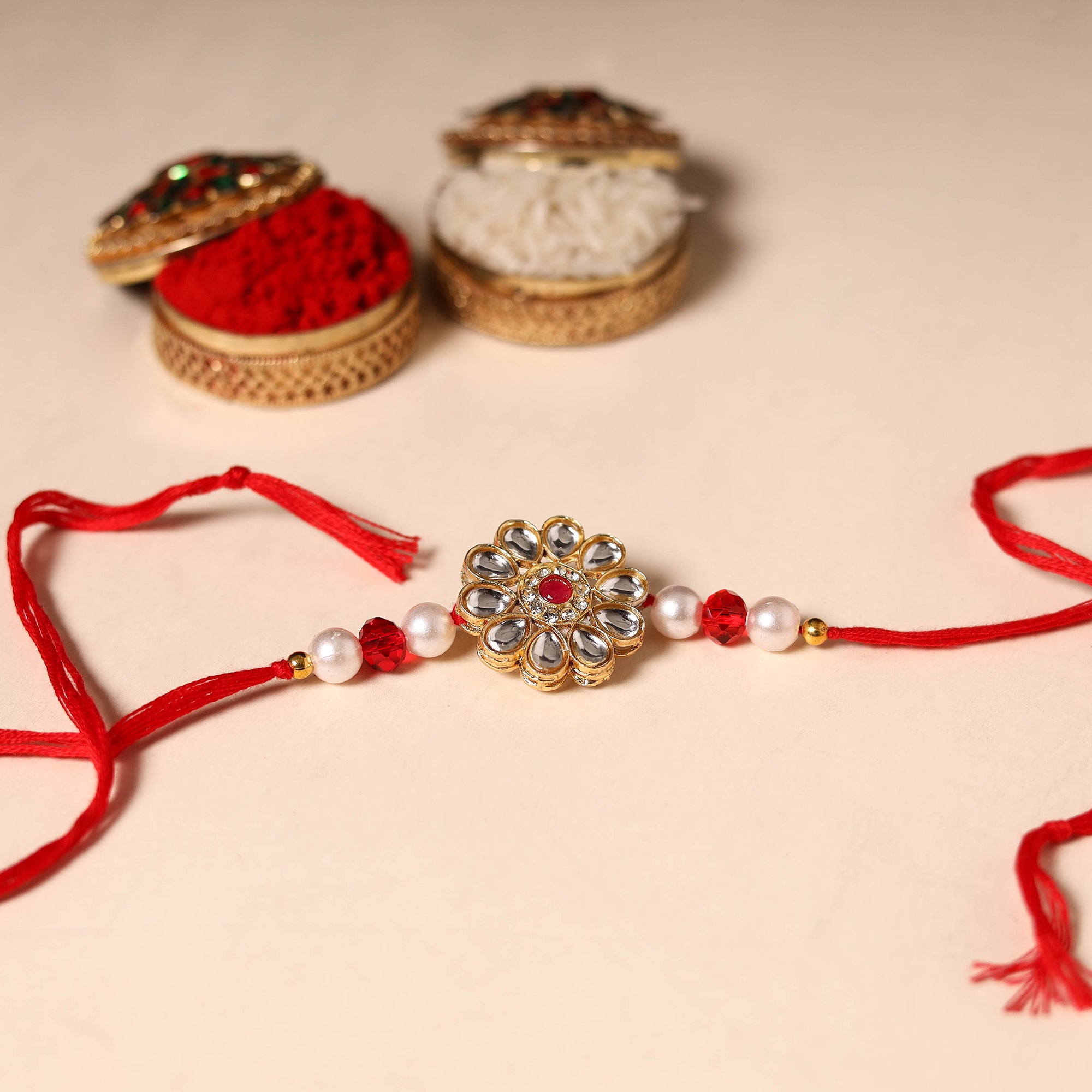 Handmade Kundan Work Rakhi – iTokri आई.टोकरी