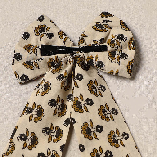 Beige - Handmade Women's Bow Hair Clip 80