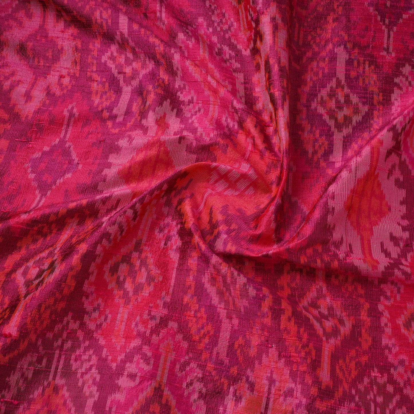 Handloom Raw Silk Pochampally Ikat Fabric 05