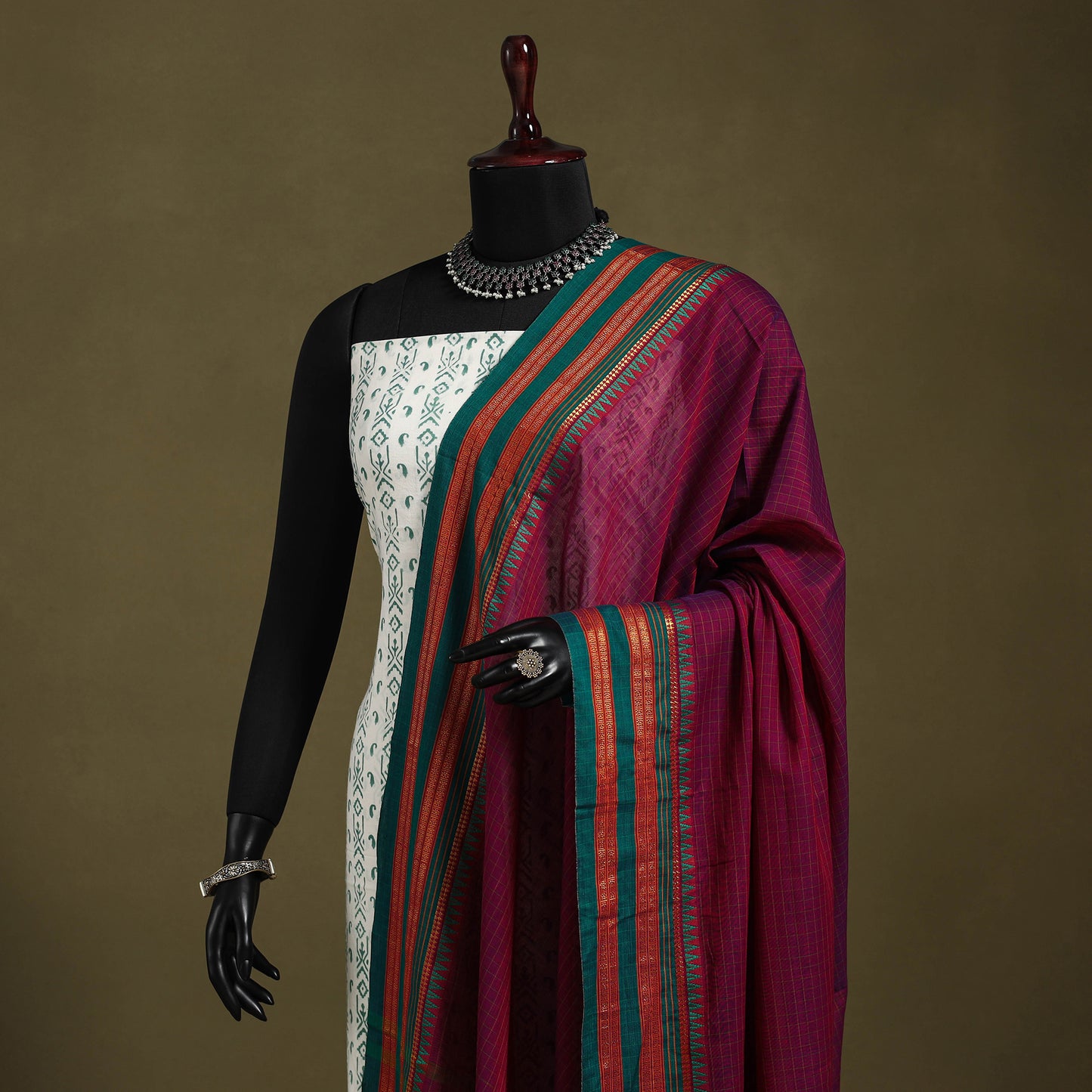 Purple - dharwad cotton dupatta with zari border 01
