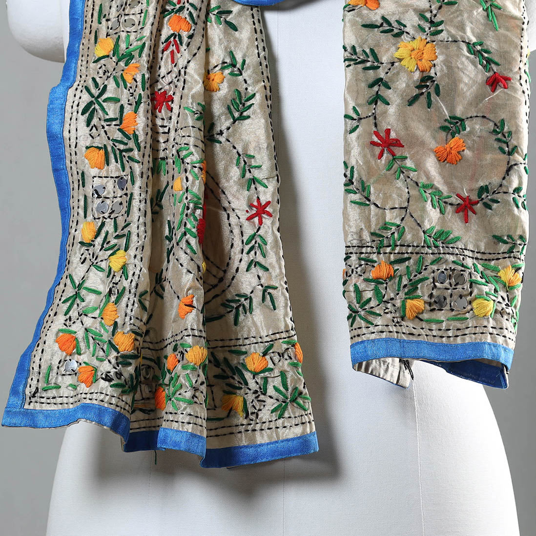 phulkari stole