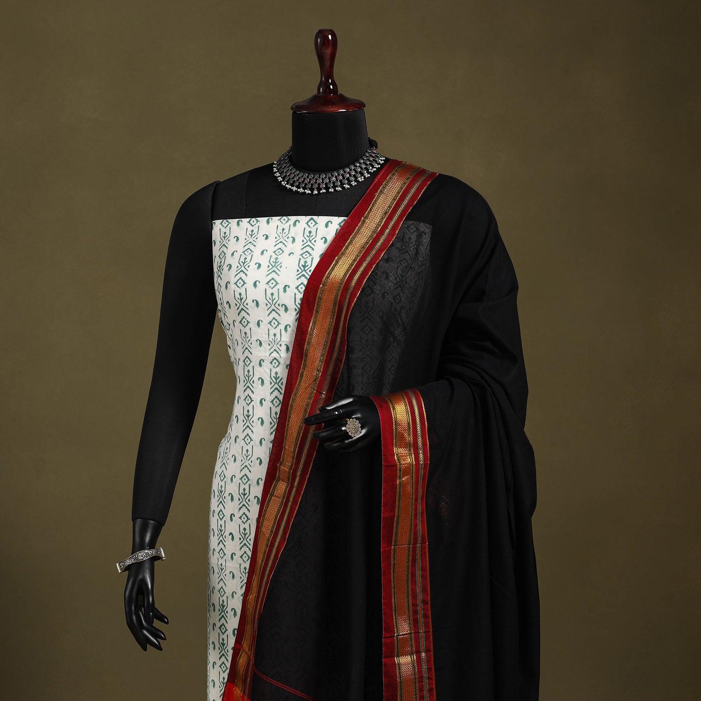 Black - dharwad cotton dupatta with zari border 06