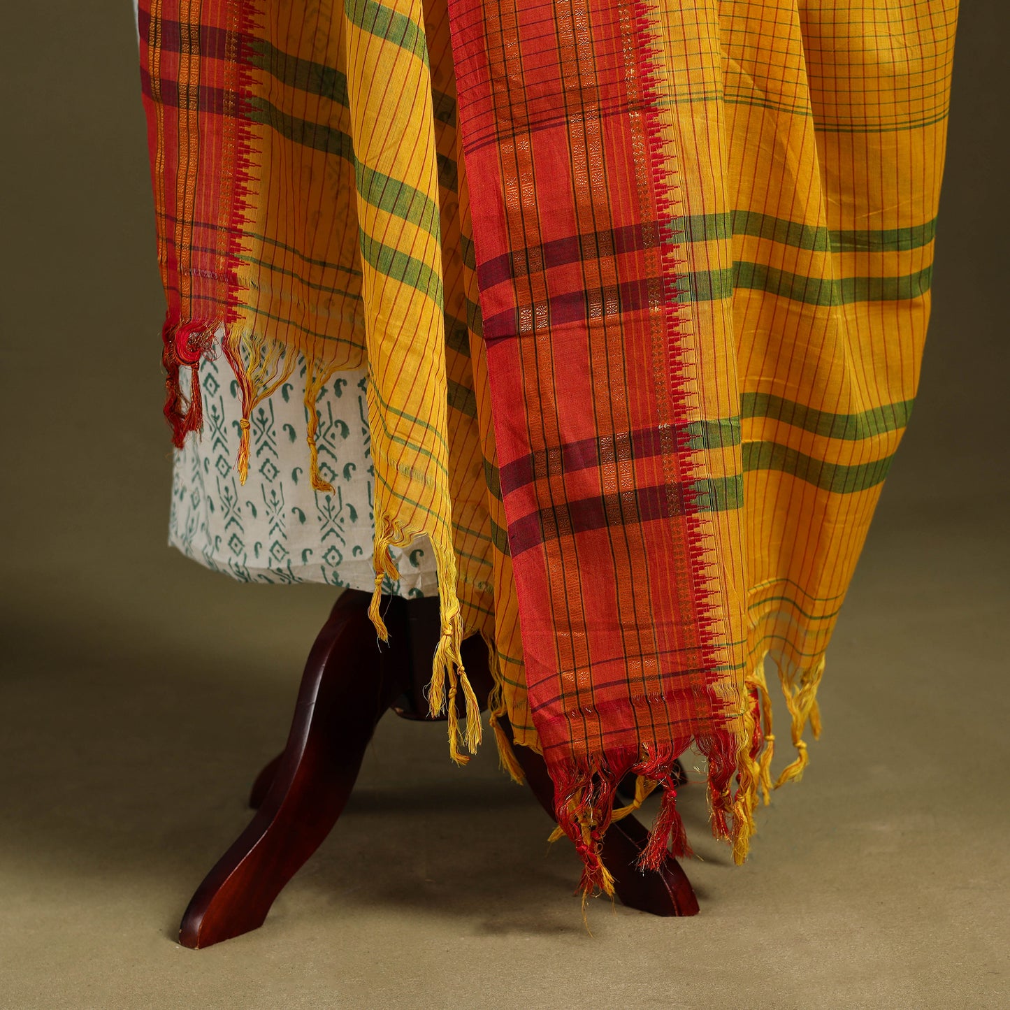 Yellow - dharwad cotton dupatta with zari border 08