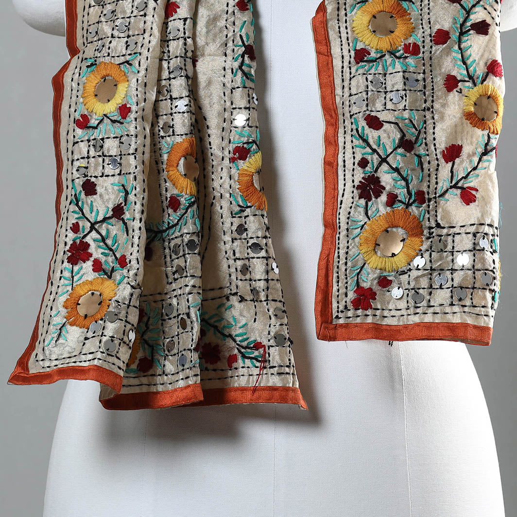 phulkari stole