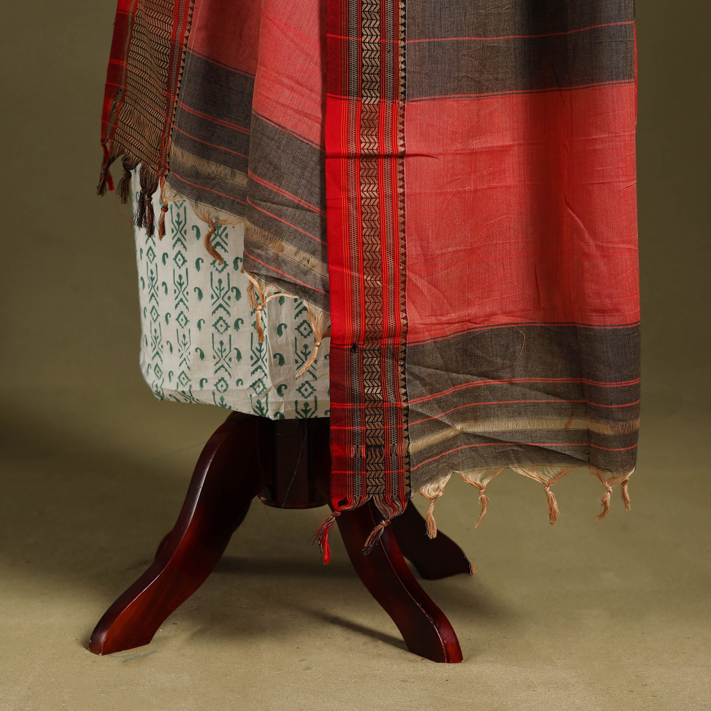 Brown - dharwad cotton dupatta with zari border 18