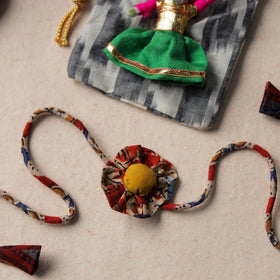 Buy Handcrafted Flower Fabart Rakhi 26 Online at iTokri.com