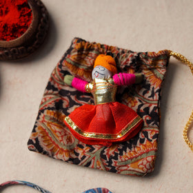 Buy Handcrafted Flower Fabart Rakhi 56 Online at iTokri.com