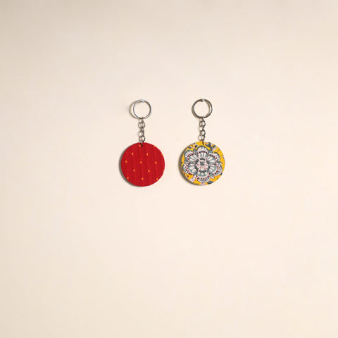 Multicolor - fabric-embellished wood keychain (set of 2) 09